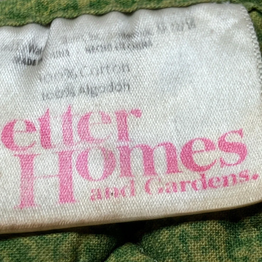 Better Homes and Gardens Pot Holder Set Green Fruit Pear Grape Quilted Vintage